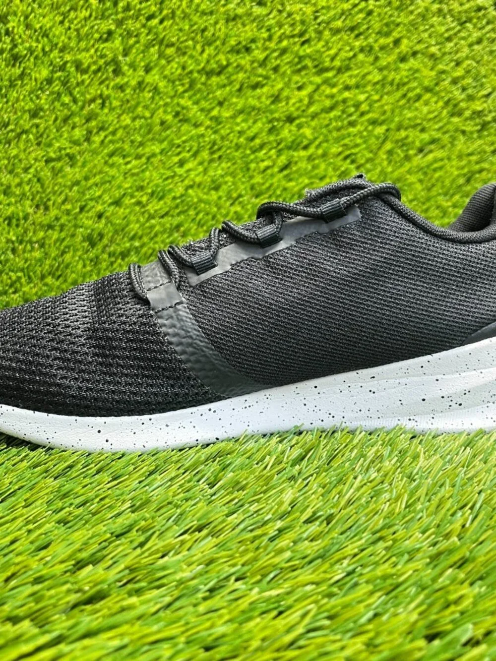 New Balance District Run Womens Size 11D‎ Black Athletic Running Shoes Sneakers